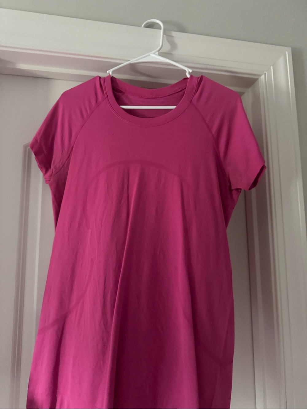 lululemon athletica Women's Short Sleeve Tee in Fuchsia Pink